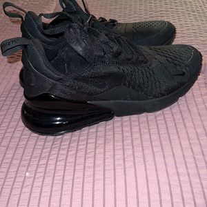 Nike air Max (Size 7.5)